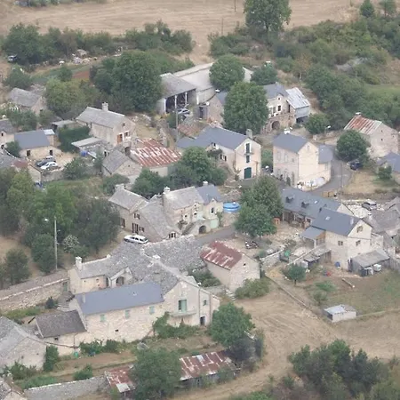 Le Four D'odilon 6 Personnes A Montignac بيت للعطل